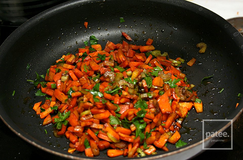 Салат из чечевицы с копченой рыбой - Шаг 3