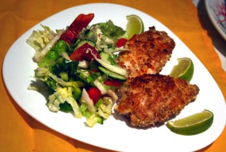 Курица в миндальной корочке