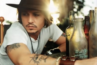 Кэтрин Бигелоу  хочет снимать Джонни Деппа