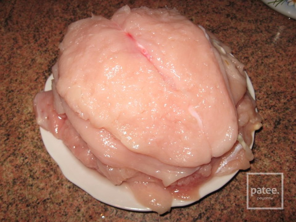 Рулет куриный с грибочками - Шаг 1