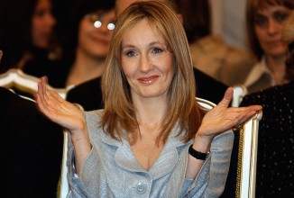 Джоан Роулинг популярнее королевы