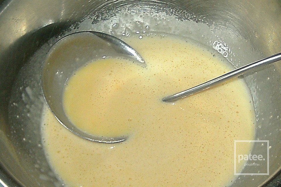 Салат с яичными блинчиками - Шаг 1