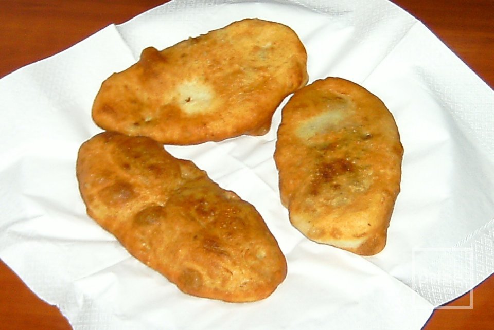 Дрожжевые пирожки с картофелем и печенью - Шаг 9