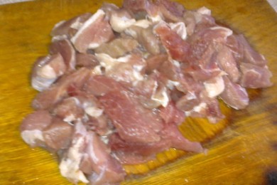 Гуляш без овощей - приготовление