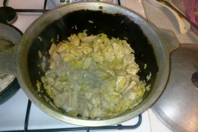 Гуляш без овощей - приготовление