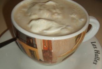 Кофе с мороженым