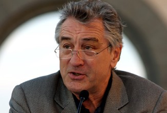 Роберта Де Ниро не выпустили из аэропорта