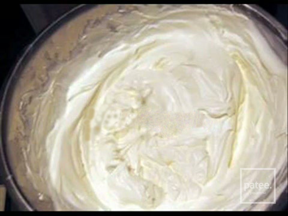 Клюквенный мусс со взбитыми сливками - Шаг 4