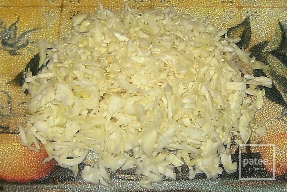 Капуста тушеная с грибами - Шаг 1