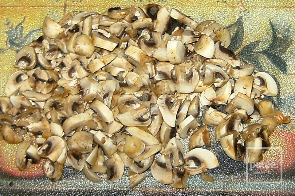 Капуста тушеная с грибами - Шаг 2