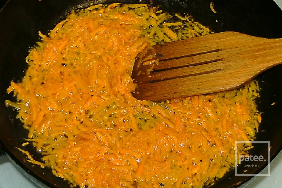 Капуста тушеная с грибами - Шаг 7