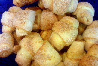 Рогалики с повидлом