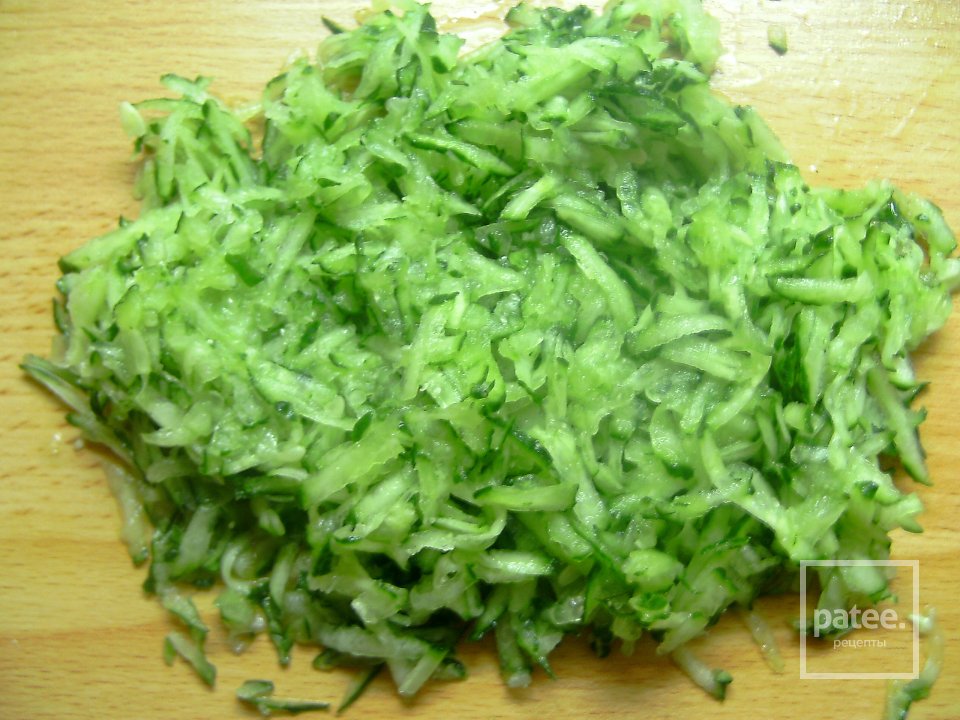 Салат "Божья коровка" - Шаг 3