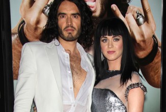 Кэти Перри сыграла индийскую свадьбу