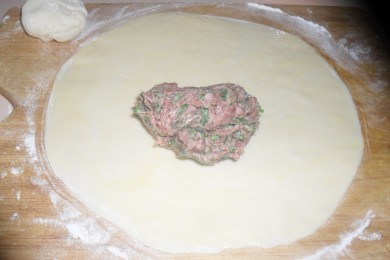 Чебуреки с бараниной - приготовление