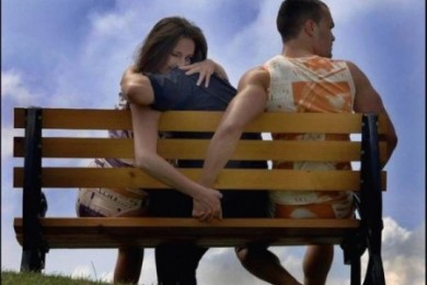 Любовный треугольник.