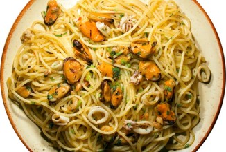 Спагетти с мидиями