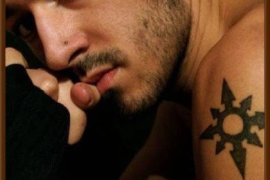 Мужчина -альфонс...