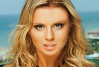 За Семенович охотится маньяк