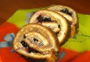 Рулет с кремом и смородиной