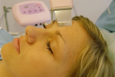 Делаете ли вы чистку лица?