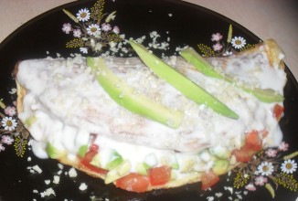 Бразильский омлет с авокадо