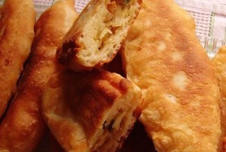 Пирожки картофельные с капустой