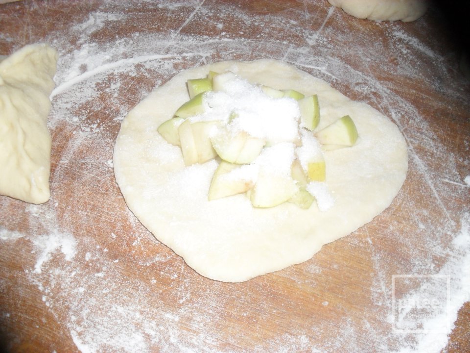 Пирожки с яблоками - Шаг 3