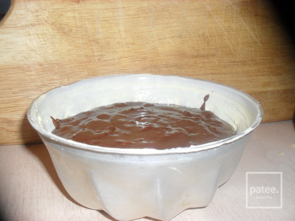 Шоколадный бисквит со взбитыми сливками - Шаг 4