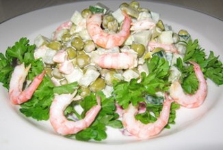 Салат с креветками