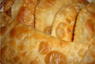 Чебуреки домашние