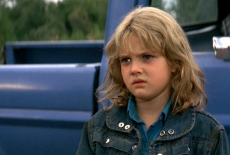 Universal переснимет фильм, принесший Дрю Бэрримор славу