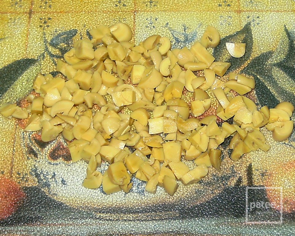 Салат с курицей и ананасом - Шаг 3