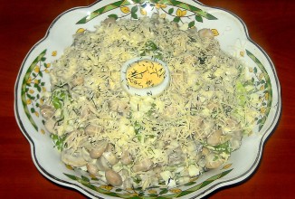 Салат с грибами и фасолью