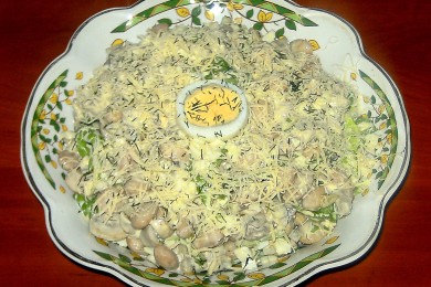 Рецепт Салат с грибами и фасолью