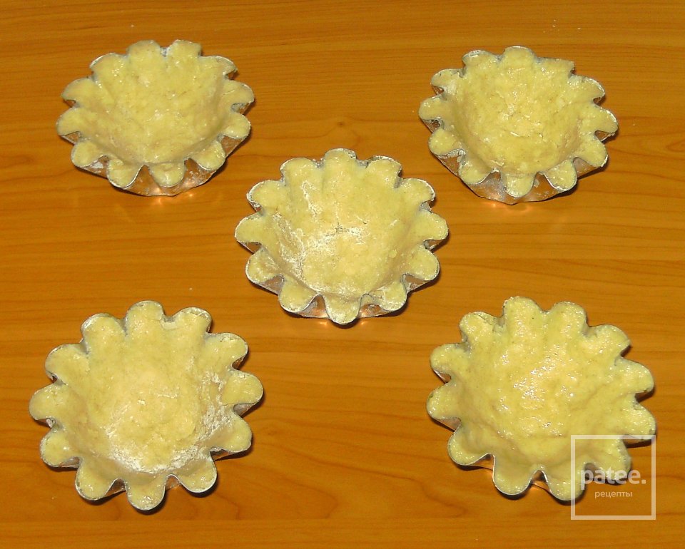 Кексы с клубничным кремом - Шаг 5