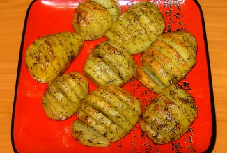 Картофель запеченный в духовке