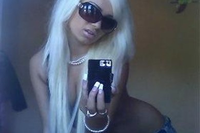 Бойкот всем тупым курицам...