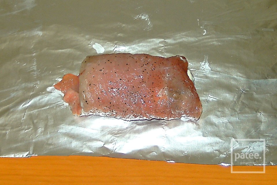 Рулетики из свинины с вишней - Шаг 5