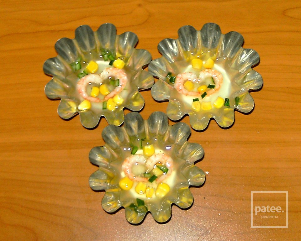 Заливное из рыбы с креветками - Шаг 5