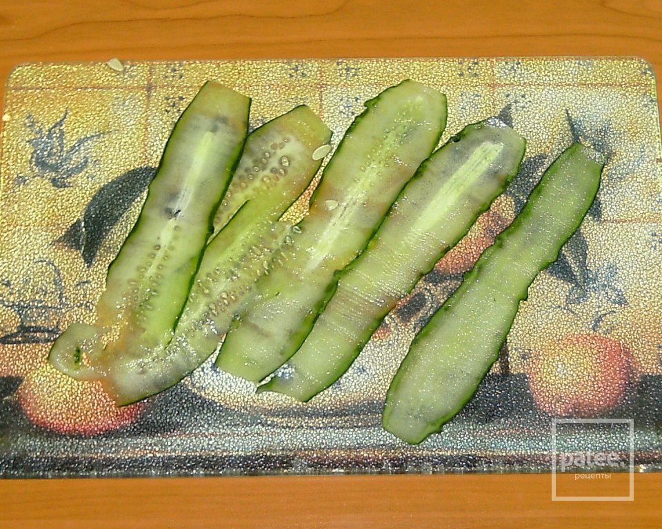 Закуска из огурцов и креветок - Шаг 1