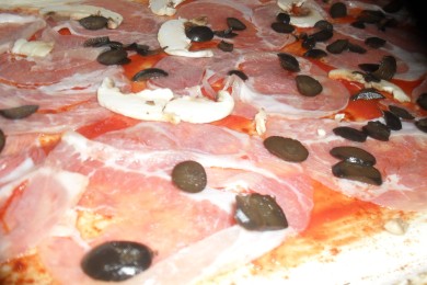 Пицца с карпаччо - приготовление