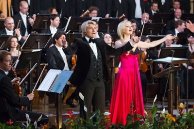 У Баскова роман с Максаковой