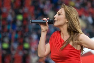 Дуэтом с Меладзе споет Джанабаева