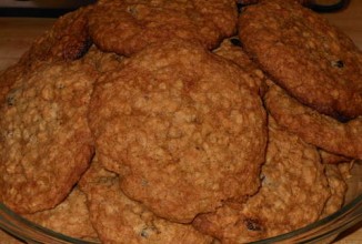 Овсяное печенье с изюмом