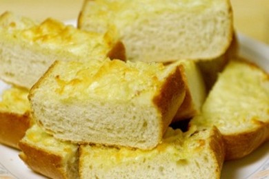 Рецепт Хлеб с чесноком и пармезаном