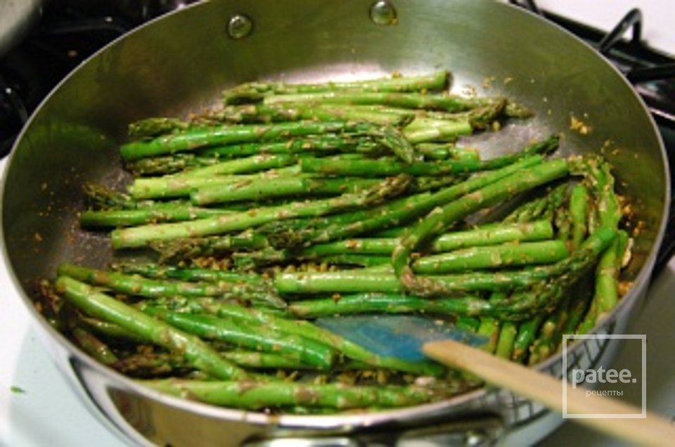 Спаржа с миндалем - Шаг 2