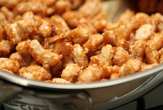 Арахис в глазури