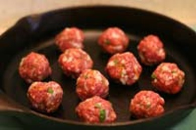 Греческие котлетки - приготовление