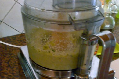 Песто из цуккини - приготовление